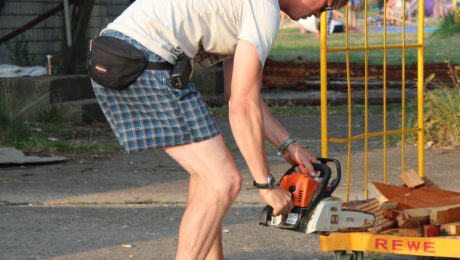 chainsaw-cropped
